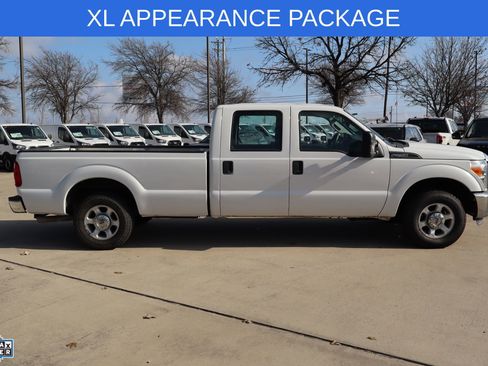 Used 2016 Ford F250 XL w/ XL Appearance Package image 2