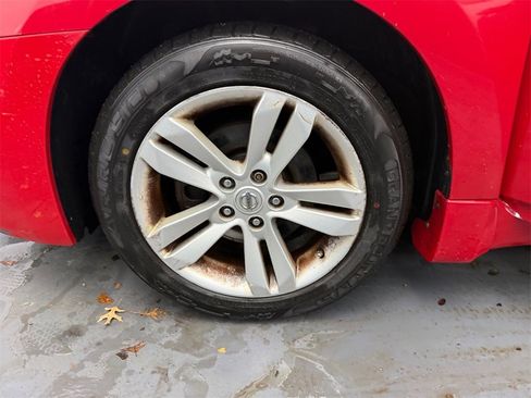 Used 2010 Nissan Altima 2.5 S w/ Premium Pkg image 38