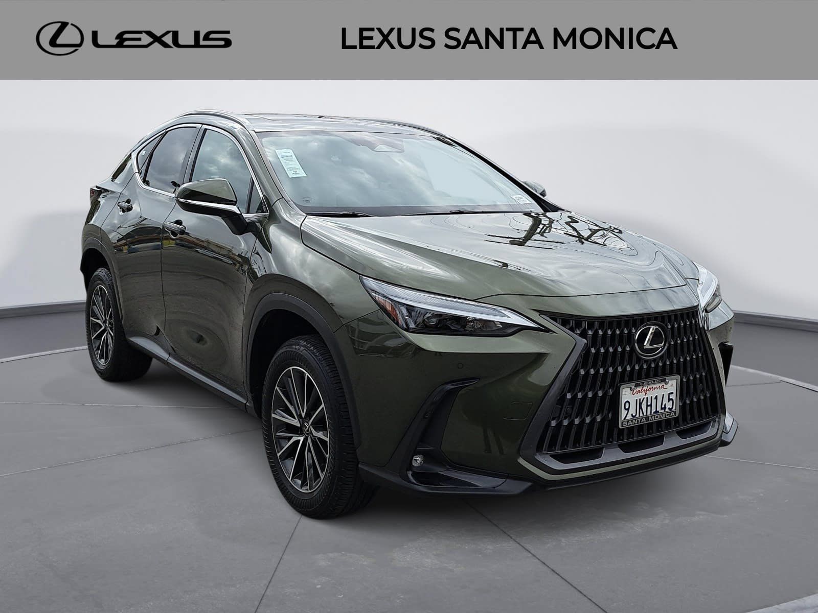 Used 2024 Lexus NX 350h AWD image 3