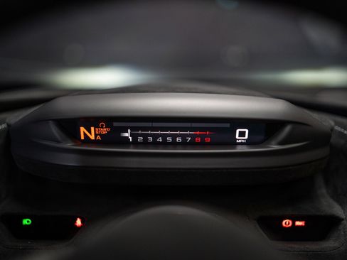 Used 2021 McLaren 765LT image 35