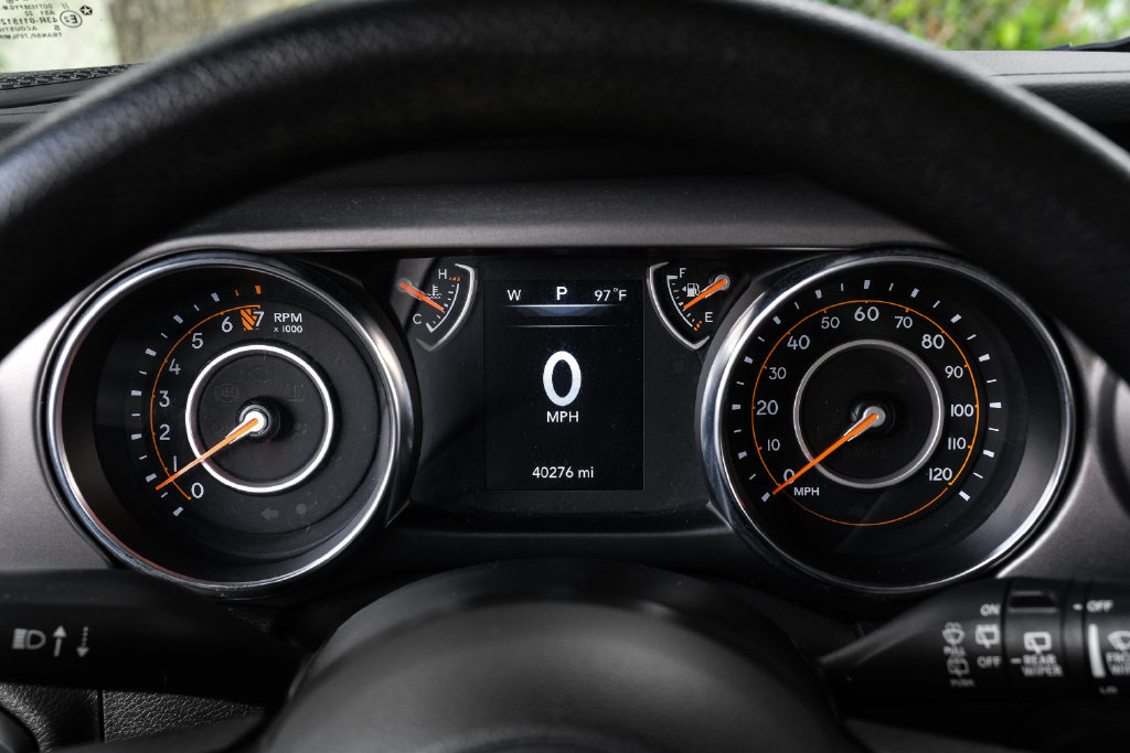 Used 2022 Jeep Wrangler Unlimited Sport AWD/4WD image 28