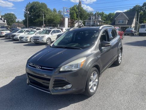 Used 2015 Ford Escape Titanium AWD/4WD image 2