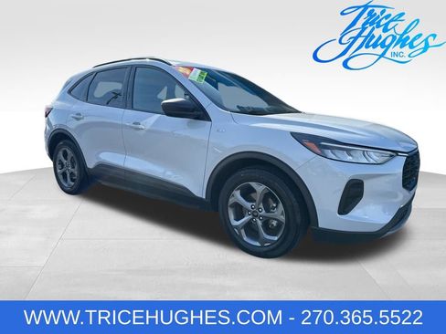 Used 2025 Ford Escape ST-Line FWD image 1