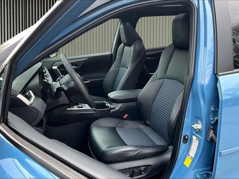 Used 2024 Toyota RAV4 XSE image 26