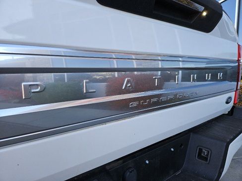 Used 2020 Ford F250 Platinum w/ FX4 Off-Road Package image 28
