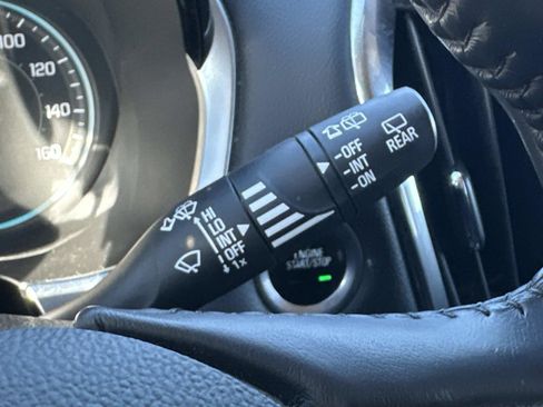 Certified 2020 Chevrolet Traverse LT image 25