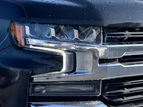 Used 2021 Chevrolet Silverado 1500 LT AWD/4WD image 24