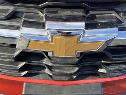 Certified 2024 Chevrolet Trax LS w/ LS Convenience Package image 28