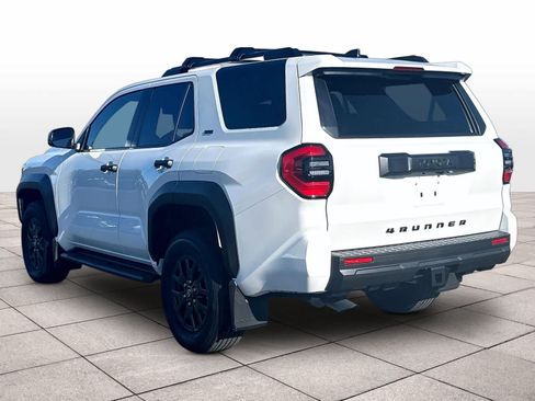 Used 2026 Toyota 4Runner SR5 AWD/4WD image 7