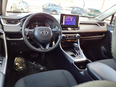 Used 2024 Toyota RAV4 LE image 9