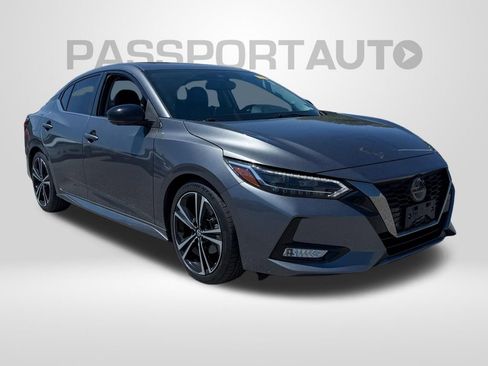 Used 2020 Nissan Sentra SR w/ Premium Package FWD image 2