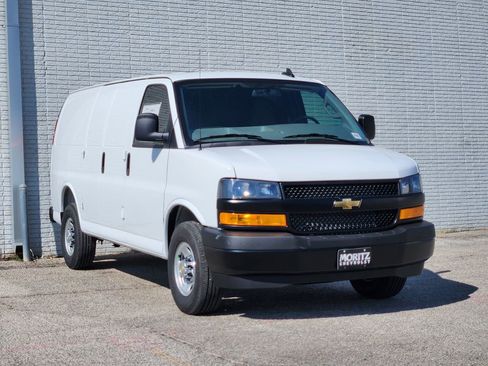 New 2025 Chevrolet Express 2500 w/ Driver Convenience Package image 2