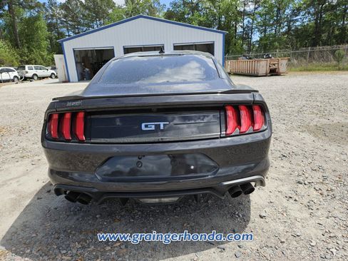 Used 2022 Ford Mustang GT w/ Equipment Group 301A RWD image 8