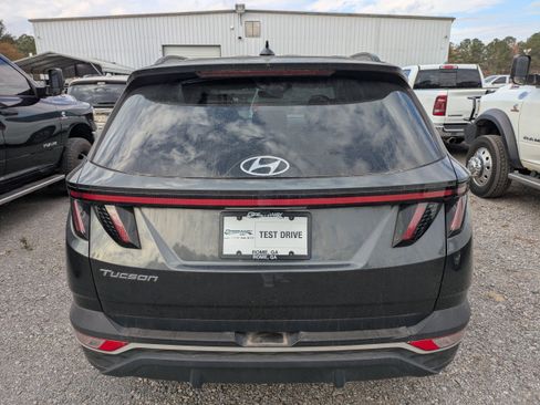Used 2023 Hyundai Tucson SEL w/ Convenience Package image 3
