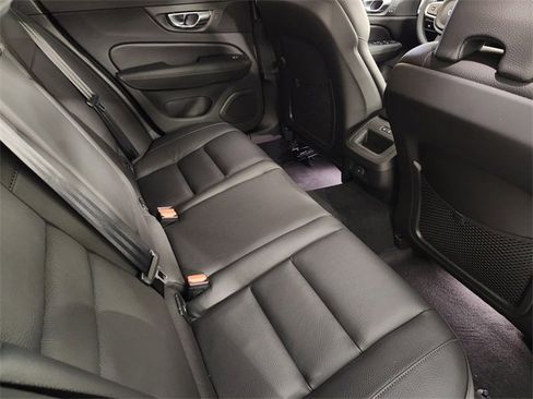 New 2026 Volvo V60 B5 Cross Country Plus w/ Protection Package Premier image 32