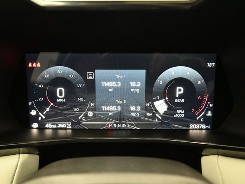 Used 2024 GMC Canyon AT4X image 18