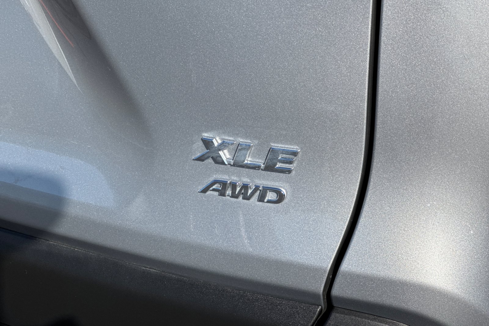 Certified 2025 Toyota RAV4 XLE w/ Convenience Package AWD/4WD image 14
