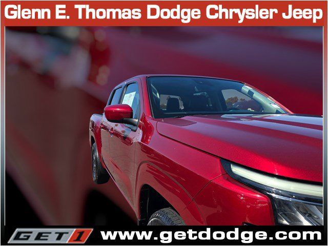 Used 2024 Nissan Frontier SL RWD image 6