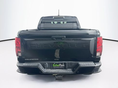 Used 2024 Chevrolet Colorado Trail Boss w/ Technology Package AWD/4WD image 7