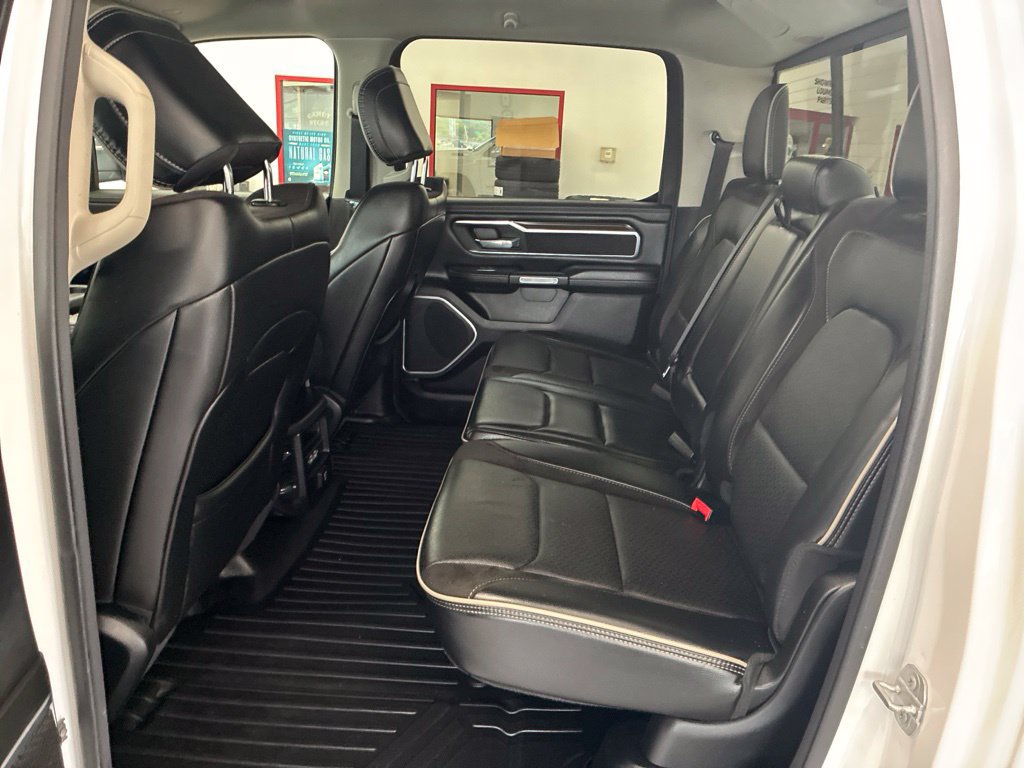 Used 2022 RAM 1500 Laramie w/ Off Road Group AWD/4WD image 18