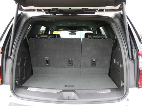 Used 2025 GMC Yukon Denali image 17