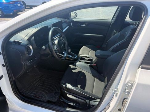 Used 2022 Kia Forte GT-Line w/ GT-Line Technology Package FWD image 16