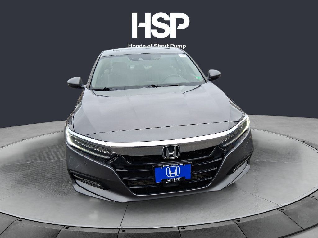 Used 2018 Honda Accord Touring image 8