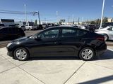 Used 2019 Hyundai Elantra SEL image 2