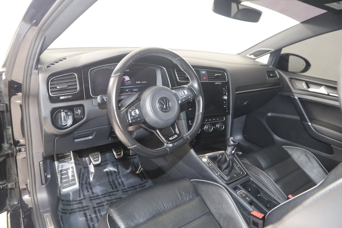 Used 2019 Volkswagen Golf 4-Door AWD/4WD image 23