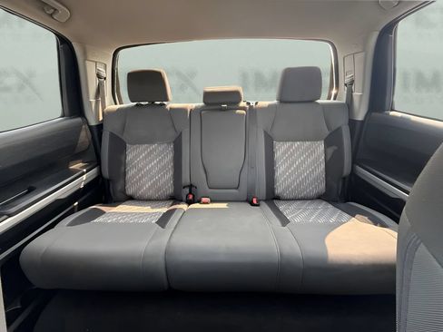 Used 2019 Toyota Tundra SR5 AWD/4WD image 7