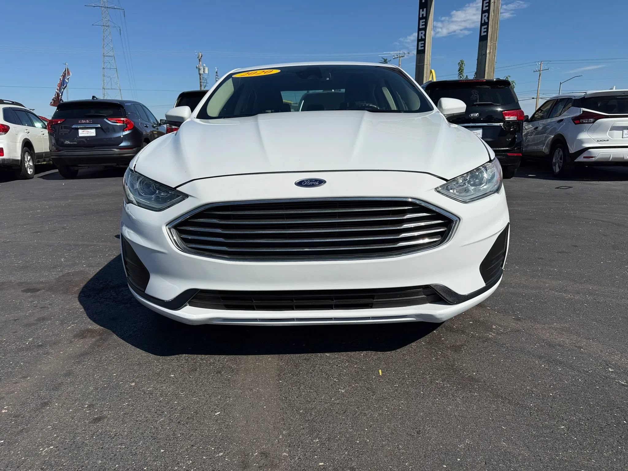 Used 2020 Ford Fusion SE FWD image 9