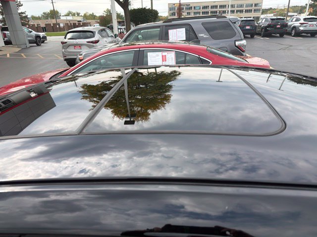 Used 2014 Cadillac XTS Luxury w/ Driver Awareness Package FWD image 5