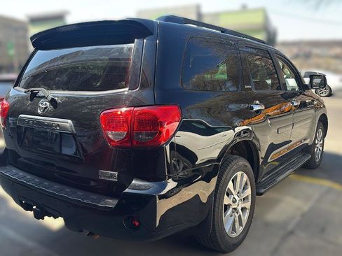 Used 2011 Toyota Sequoia Limited image 4