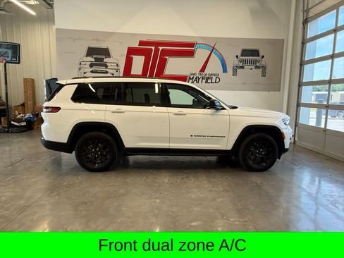 Used 2024 Jeep Grand Cherokee L Altitude AWD/4WD image 3