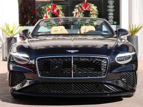 New 2026 Bentley Continental GTC image 10