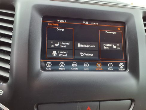 Used 2019 Jeep Cherokee Latitude w/ Cold Weather Group AWD/4WD image 5