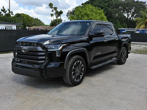 Used 2022 Toyota Tundra Limited RWD image 1