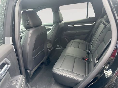 New 2027 GMC Terrain Elevation w/ Elevation Premium Package AWD/4WD image 24