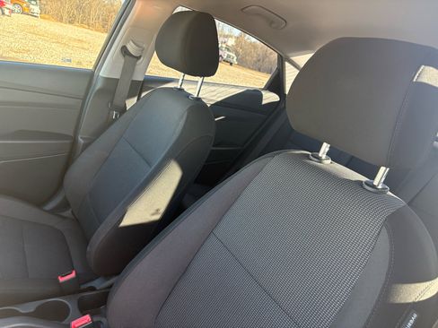 Used 2019 Hyundai Accent SE image 13