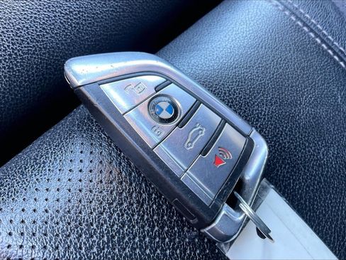Used 2019 BMW X5 xDrive40i w/ Convenience Package AWD/4WD image 11