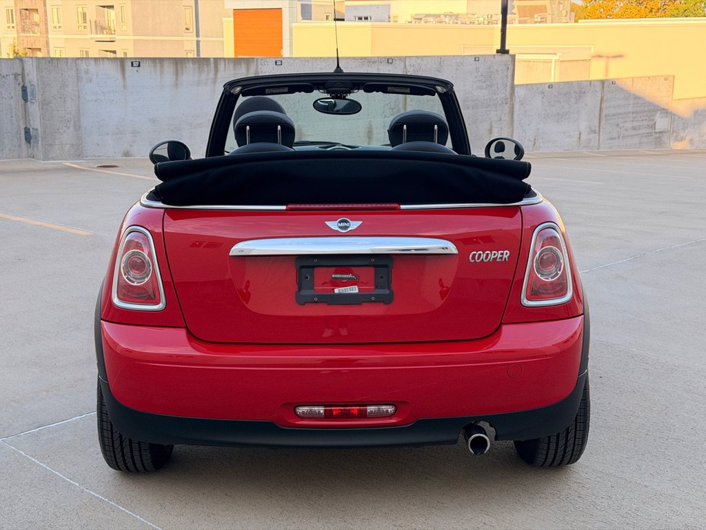 Used 2012 MINI Cooper Convertible FWD image 4