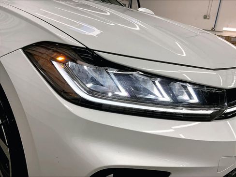 New 2026 Volkswagen Jetta SEL image 32