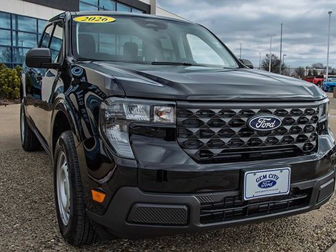 New 2026 Ford Maverick XL image 7