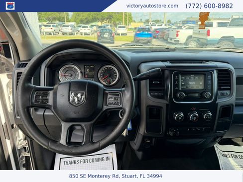 Used 2018 RAM 3500 Tradesman w/ Chrome Appearance Group RWD image 20