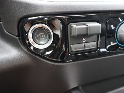 New 2026 Chevrolet Silverado 1500 RST w/ Safety Package AWD/4WD image 13
