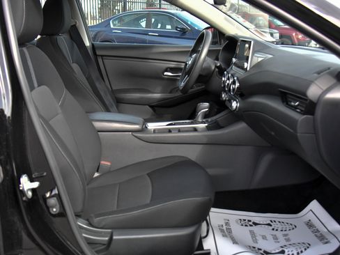 Used 2023 Nissan Sentra SV image 40