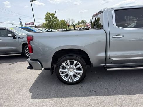 Used 2026 Chevrolet Silverado 1500 High Country AWD/4WD image 6