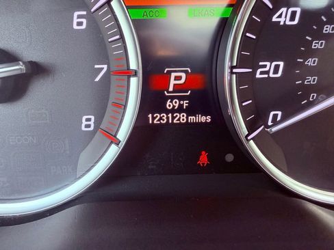 Used 2017 Acura MDX SH-AWD w/ Technology Package image 25