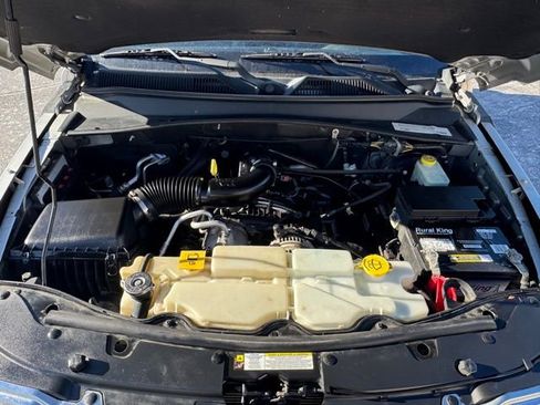 Used 2011 Jeep Liberty Sport image 27