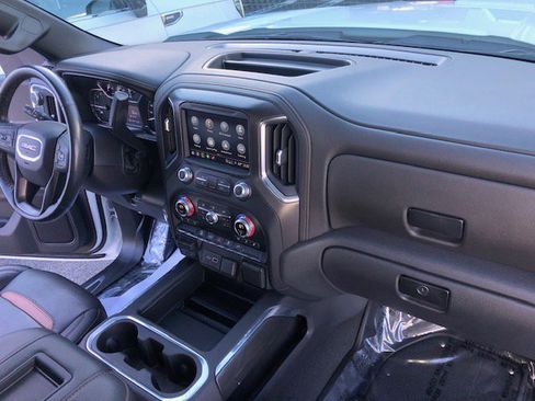 Used 2021 GMC Sierra 1500 AT4 image 30
